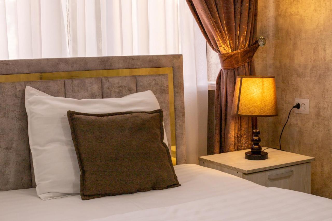 Osiyo Plaza Hotel Samarkand Buitenkant foto